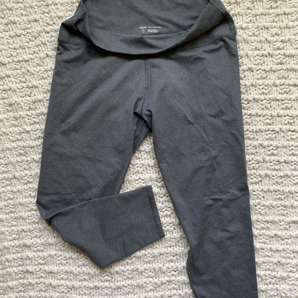 Aerie Capri Leggings